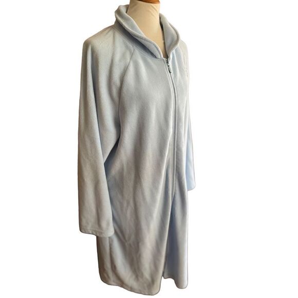Soft Baby Blue Long Zippered Robe Size XL - Picture 3 of 8